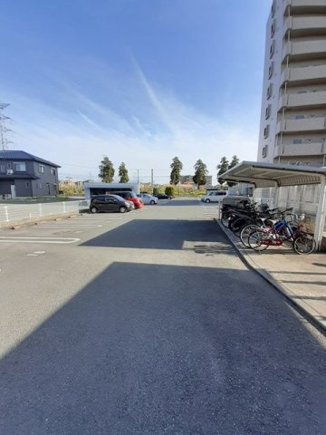 菊池郡菊陽町大字津久礼の賃貸マンションの駐車場|駐車場です