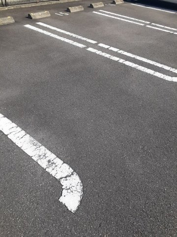 藍らんどこくふＣの駐車場|駐車場です