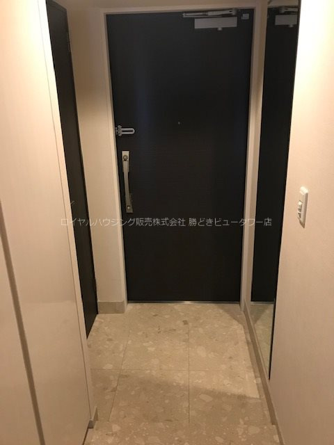 【玄関】
