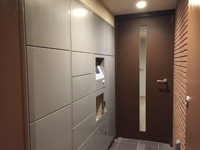 宅配ボックス完備