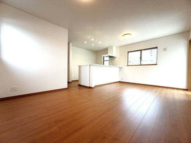 堺市美原区大保戸建の居間・リビング