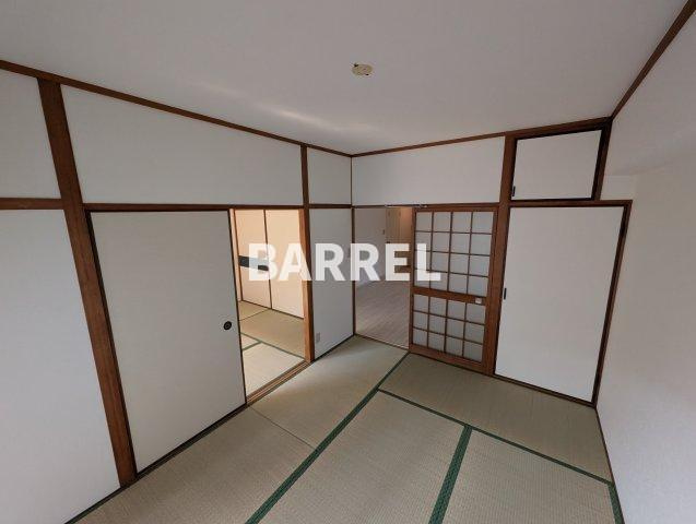 エクセルハイツ下北の和室