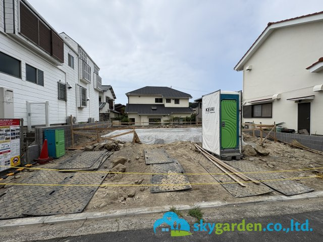 鎌倉市津２期　新築戸建　全１棟の外観|令和8年7月24日撮影（工事中）