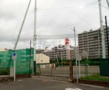 ロサブリーズ　本牧の周辺