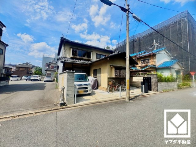 南区上鳥羽高畠町の外観