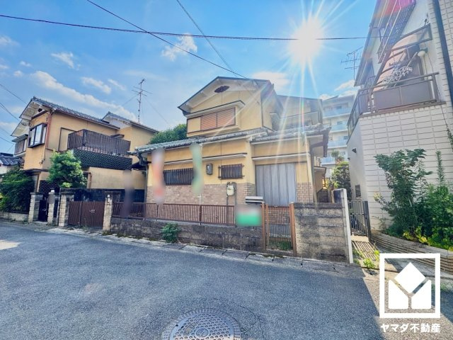 長岡京市開田4丁目の外観