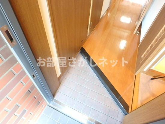 ベルク田端の玄関