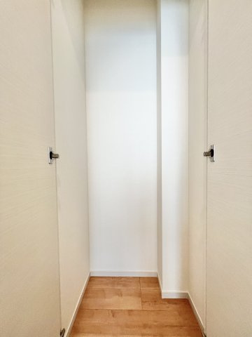 中央区 篠原町　1期 全3棟の収納|1階 収納になります。すぐに使用する物などを収納しておくことができます。