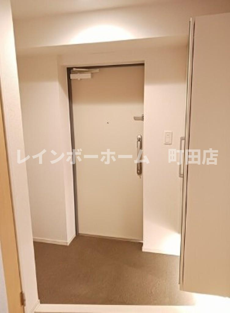 ヴァルスヴァルド※初期費用分割あと払いサービス利用可能物件の玄関