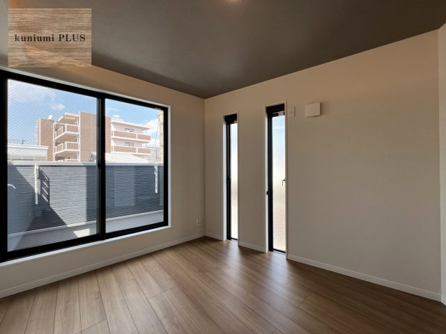 高槻市深沢本町　モデルハウスの居間・リビング|施工例