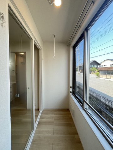 ストロベリーフィールドのバルコニー