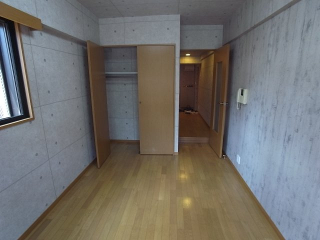 フェニックス三軒茶屋の居間・リビング|使いやすいリビングです