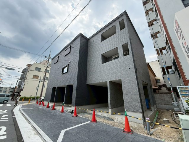 ロワール北大手の外観