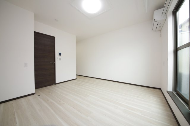 MAISONETTE LAND 長浦駅