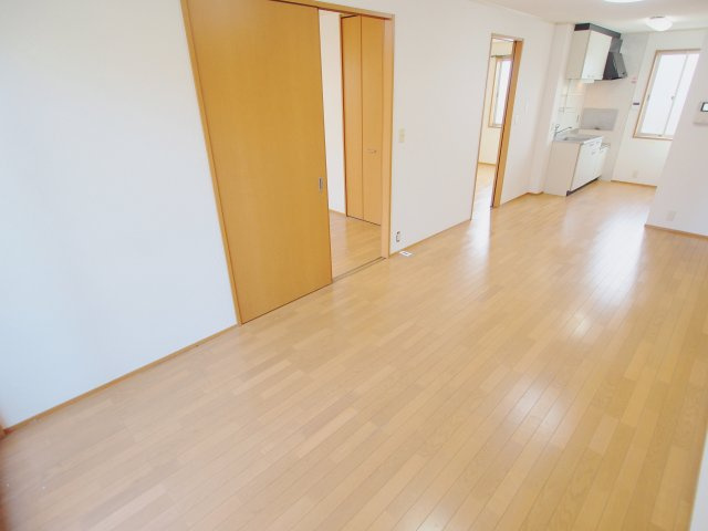広島市安芸区矢野西５丁目のアパートの居間・リビング