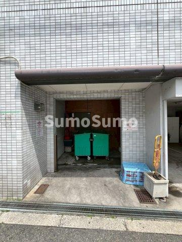 アルボール西道頓堀のエントランス