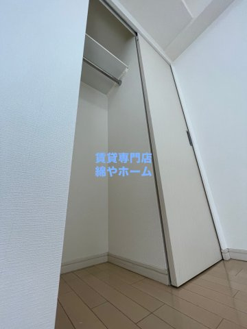 エステムプラザ難波ＥＡＳＴIIブレストの収納|十分な収納スペースがあります