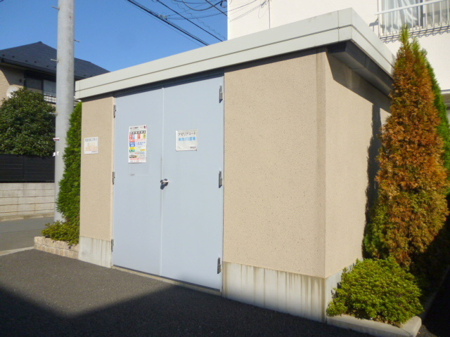 アゼリアコートのその他|★敷地内専用ゴミ置場★