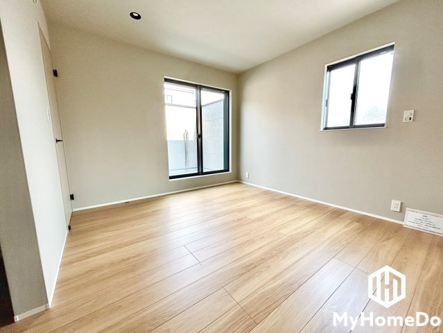 北区大杉　2期の寝室|陽当たり、通風良好なので過ごしやすいお部屋となっております。