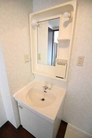 アヴニールドゥモエの洗面所