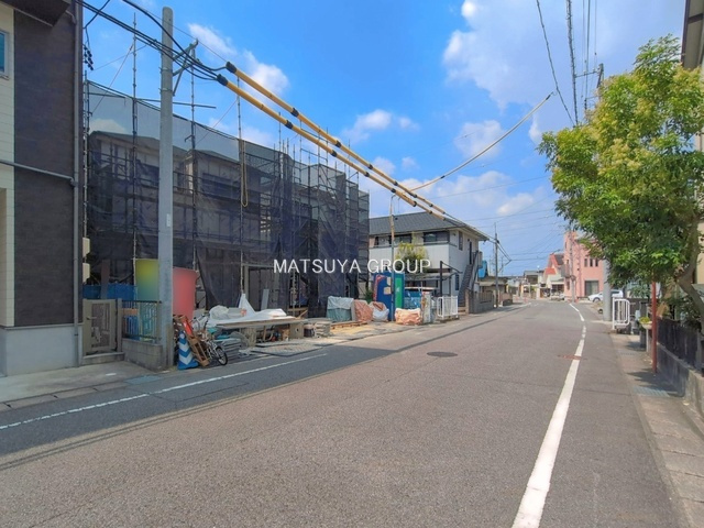 【前面道路含む現地写真】の画像