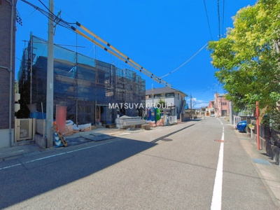 【前面道路含む現地写真】 | 岡崎市鴨田町1期　2号棟