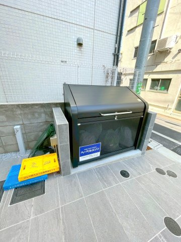 アダージォ阿佐谷のその他共用部分|入居者専用ゴミストッカー