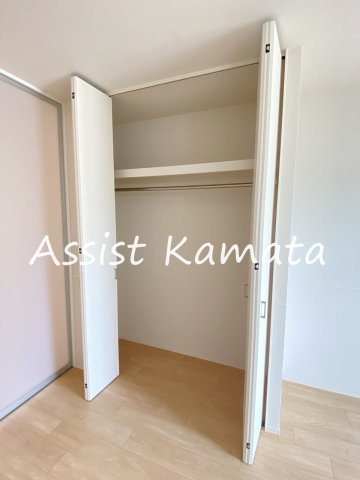オーキッドの収納|写真は同タイプの別号室です