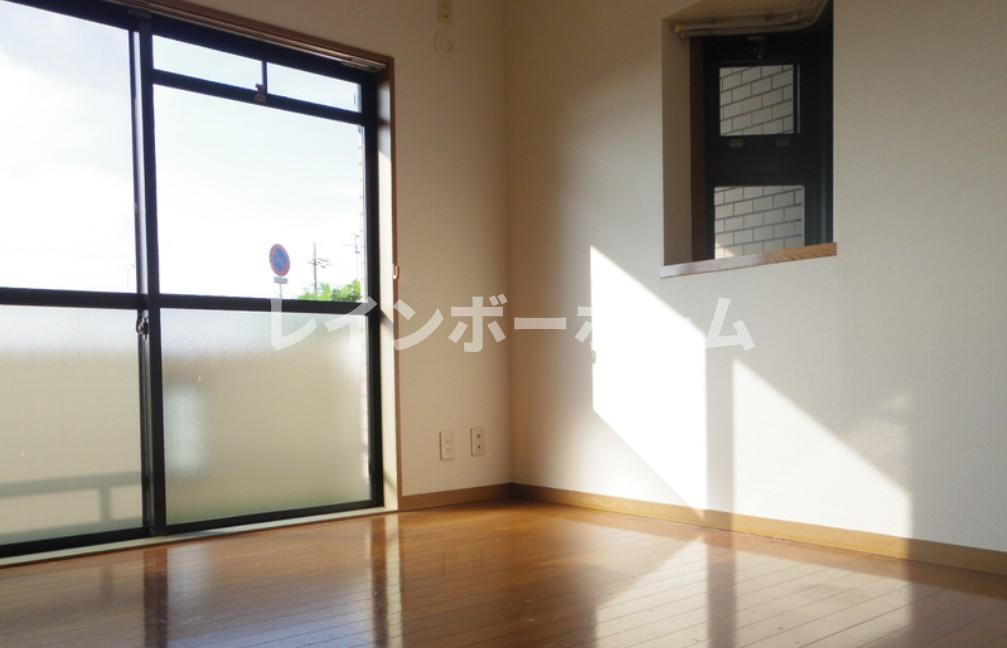 松戸ハイツ第一の内装|内装は落ち着いています