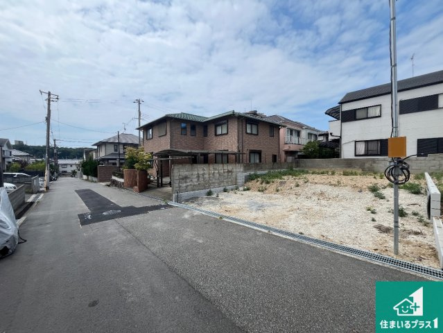 神戸市垂水区小束山本町　第1期　新築一戸建ての前面道路含む現地写真|周辺は落ち着いた街並みの住宅地！子育てがしやすい住環境です！まだ未完成ですが、現地でしかわからない事もございます。是非一度ご覧ください。