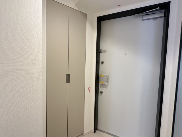 プラウドフラット西日暮里ディアージュの玄関|※参考写真