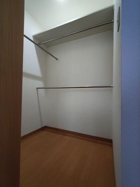 ディナスティ神戸元町通の収納