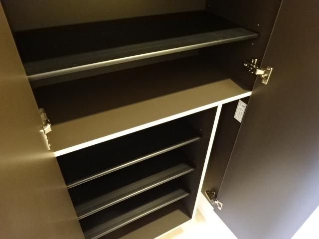 シャルムＭＩＹＡＫＥの収納|下駄箱