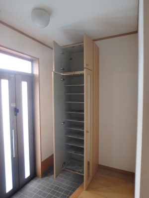 【エントランス】 | 田中成和戸建賃家E棟