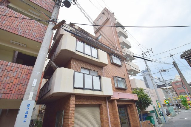 ラパンジール京橋の外観