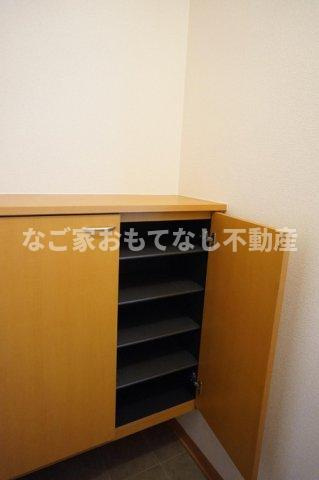 【玄関】 | グレースドエル