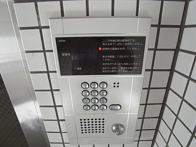 プエンテ21のセキュリティ|エントランスはオートロック完備です