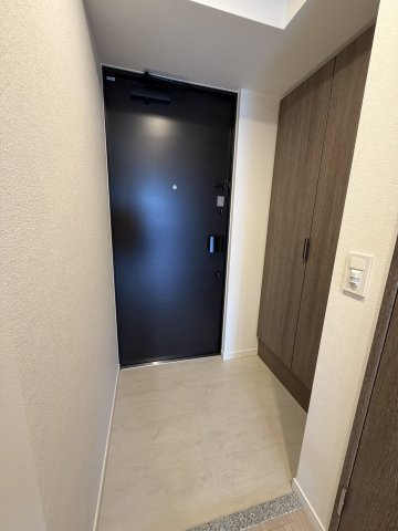 メイクス鶴舞Ⅱの玄関|ゆったりとした玄関です