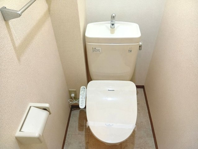 リバーサイド33のトイレ|ゆったりとした空間のトイレです