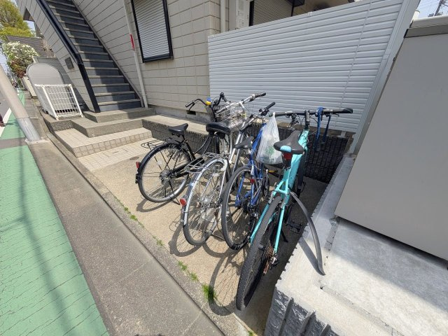 ヘーベルロック経堂のその他共用部分|自転車置き場あり