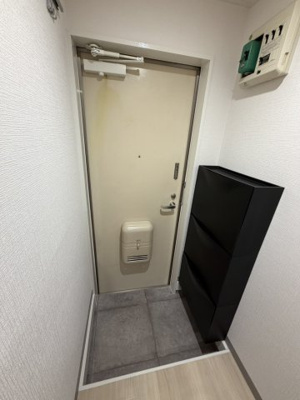 【玄関】 | アップルハウス弘明寺2 | 実際の写真とは異なりますので、必ず内見してからお申込みください。