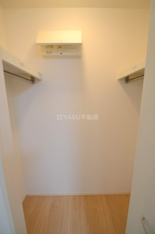 サリオス庚午北の収納