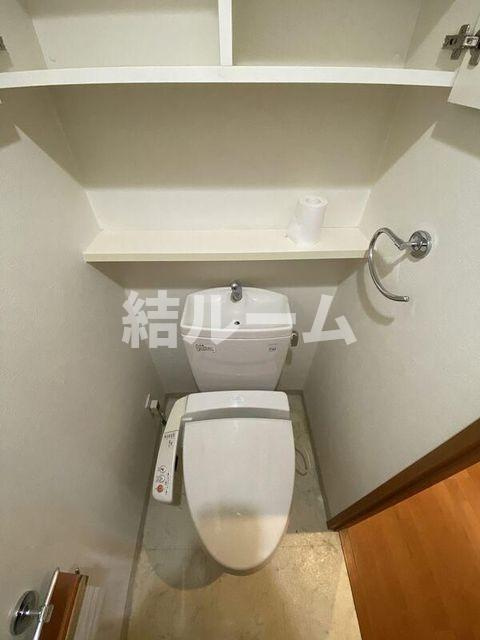 練馬区富士見台２丁目の賃貸マンションのトイレ
