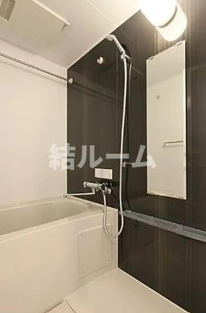 板橋区赤塚新町３丁目の賃貸マンションの浴室|別号室参考写真