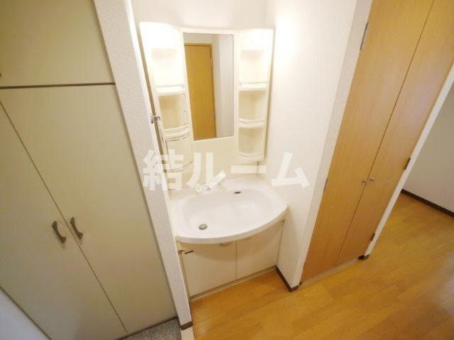 北区赤羽１丁目の賃貸マンションの洗面所