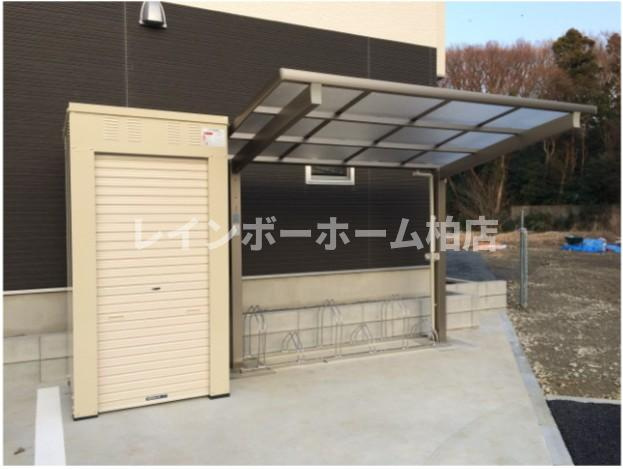 特典：仲介手数料が半額です!!のその他共用部分|駐輪場です