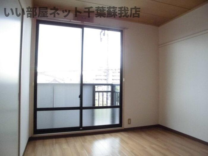 ルミエールの寝室|ゆったりした洋室です