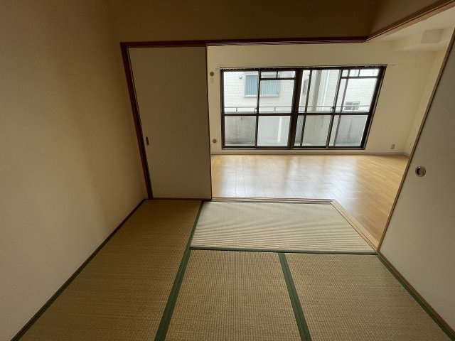 【その他】 | ヴェルデベージュ | 洋室に交換します。