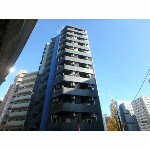 ＣＹＮＴＨＩＡ　ＦＯＵＲ－Ｄ　ＧＯＴＡＮＤＡ－ＷＥＳＴの外観