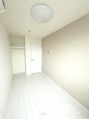 【寝室】